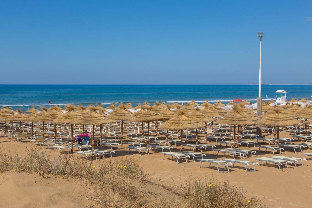איספיקה Borgo Rio Favara Hotel Club מראה חיצוני תמונה